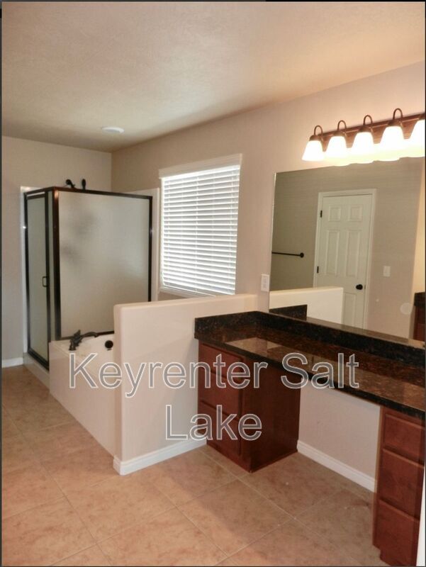 Building Photo - 1057 Cambria Drive