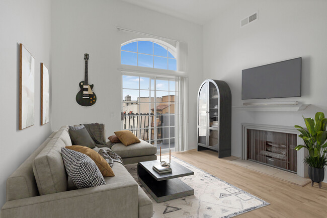 Building Photo - 10823 Hortense St