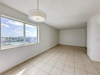 Building Photo - 8001 Crespi Blvd