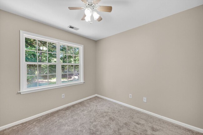 Building Photo - 171 Dockside Dr