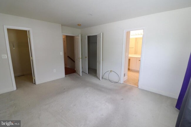 Building Photo - 7200 Phelps Hill Ct