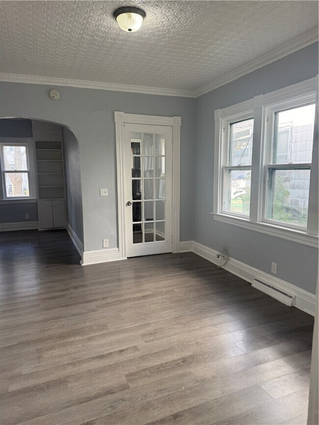 Building Photo - 686 Seward St