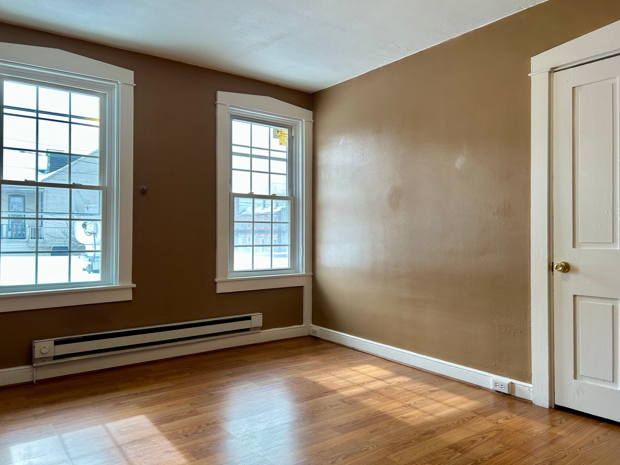 Building Photo - 703 N Queen St