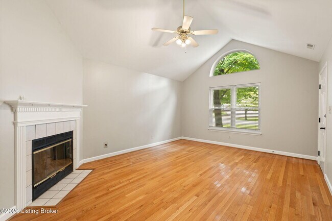 Building Photo - 609 Fenley Ave
