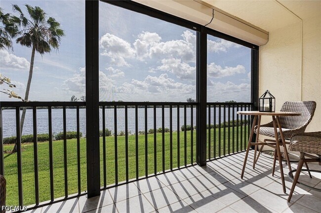 Building Photo - 16200 Bay Pointe Blvd