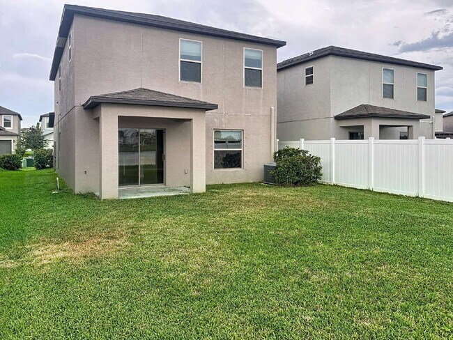 Building Photo - 7012 Samuel Ivy Dr