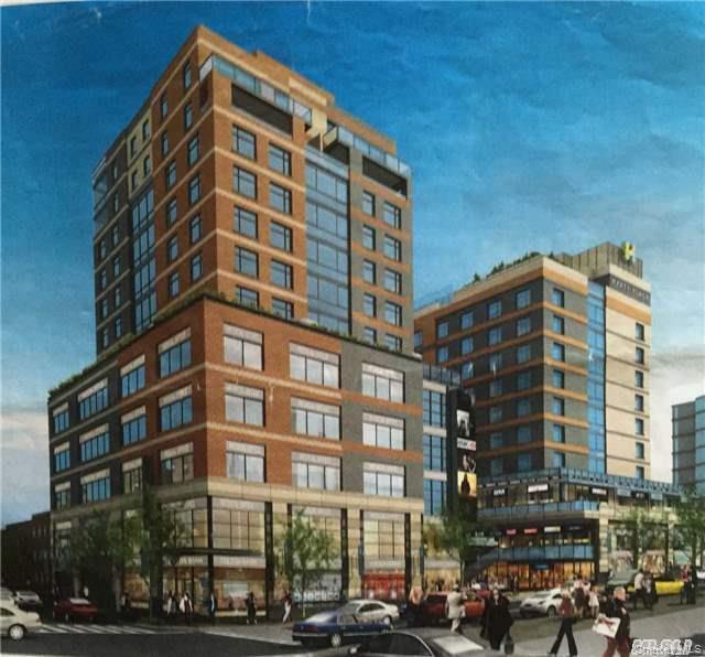 Building Photo - 39-16 Prince St