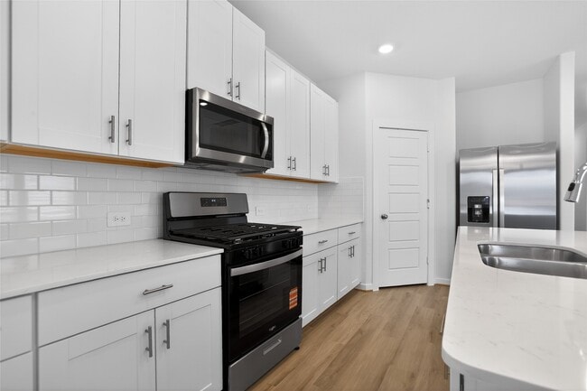 Building Photo - 17882 Stone Ter Ct