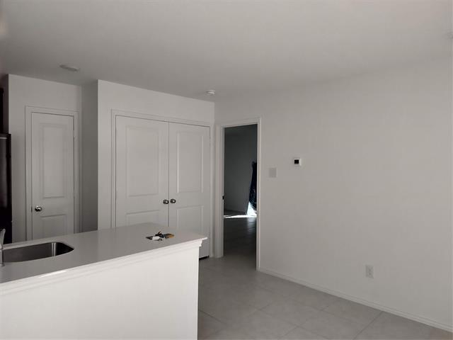 Building Photo - 5724 Rockrose Ln