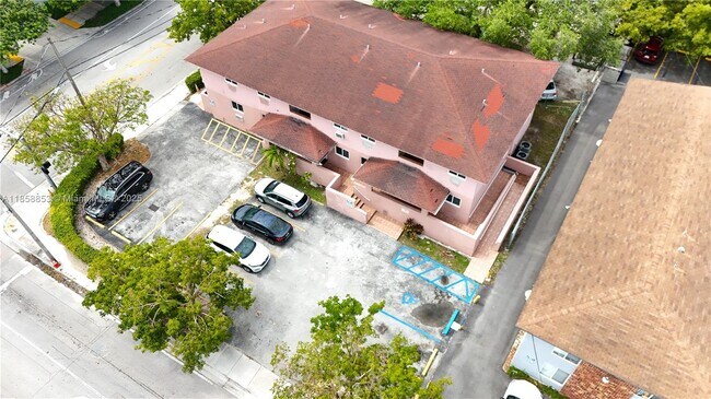 Building Photo - 1371 NW 3rd St