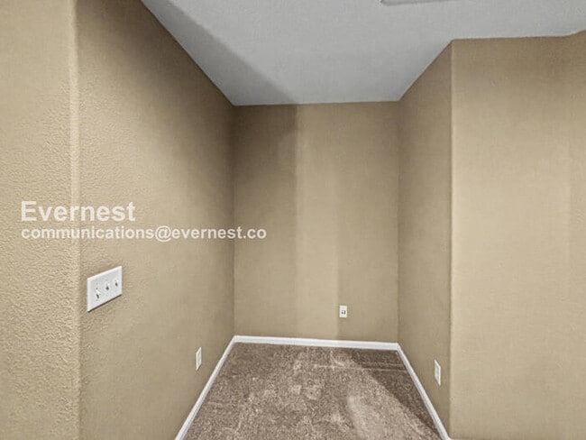 Building Photo - 10158 Autumn Blaze Trail