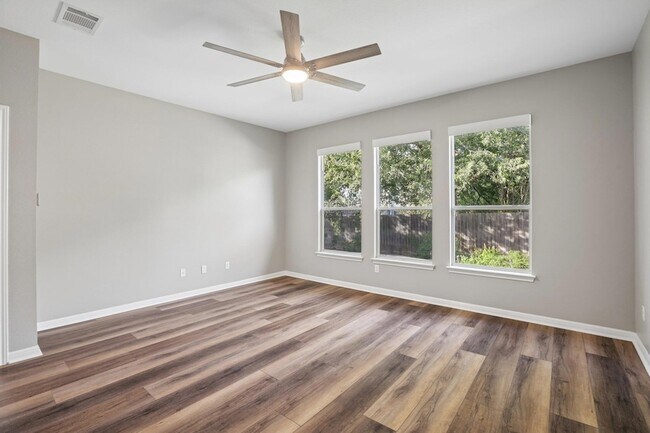 Building Photo - 1408 Gorham St