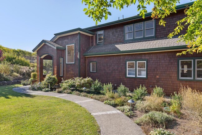 Building Photo - 6381 Nicasio Valley Rd