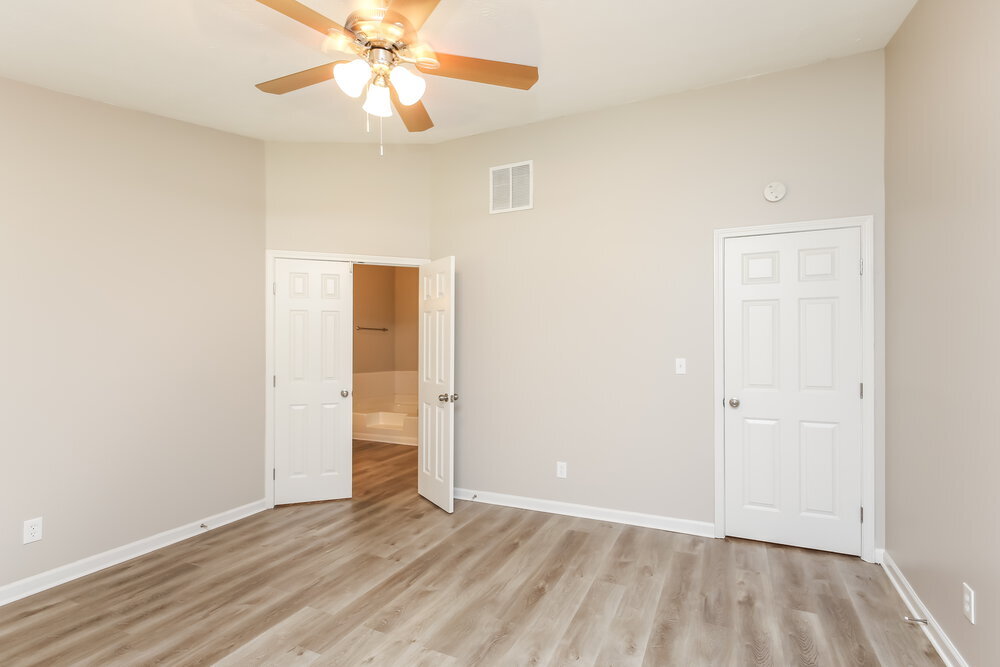 Building Photo - 1282 Bailing Dr