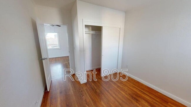 Building Photo - 45 Barry Dr