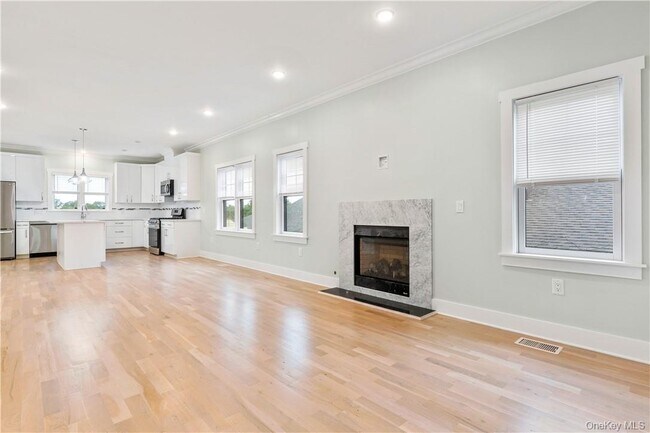 Building Photo - 179 Adelphi Ave