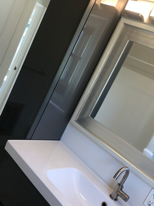 Building Photo - 1033 Pearl St