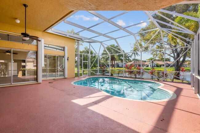 Building Photo - 6051 NW 60th Ave