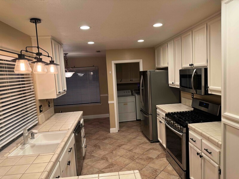 Building Photo - 6320 Di Lusso Dr