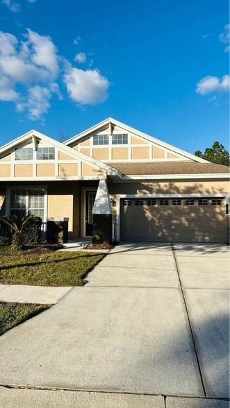 Building Photo - Heritage Point D Heritage Point Drive Unit 20002