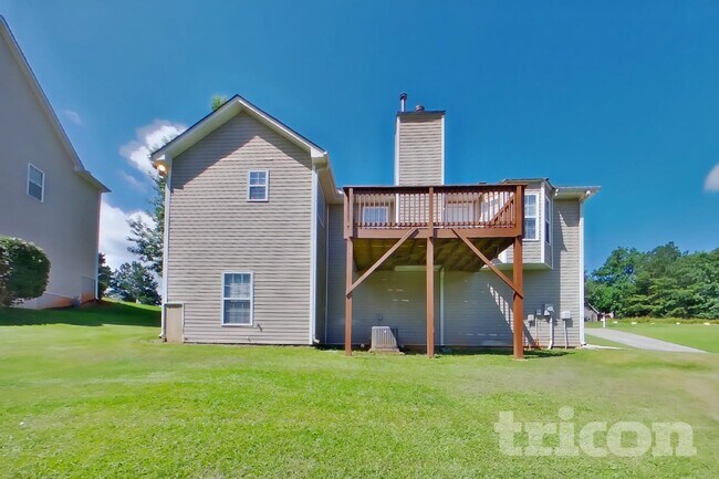 Building Photo - 9665 Poole Rd