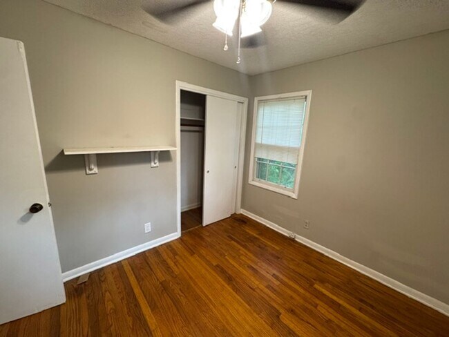 Building Photo - 1444 Waccamaw Dr