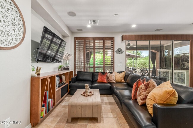 Building Photo - 36965 N Crucillo Dr