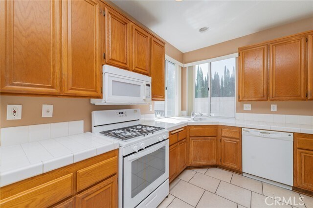 Building Photo - 864 Bramble Ln