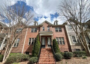 Building Photo - 1650 Sabastian Point