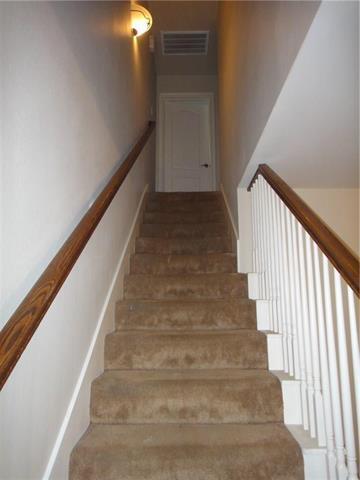 Building Photo - 917 N Brents Ave