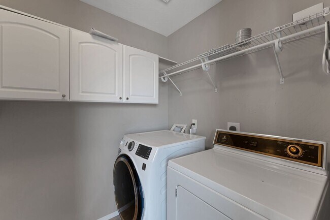 Building Photo - Charming 3BR House in Apache Junction