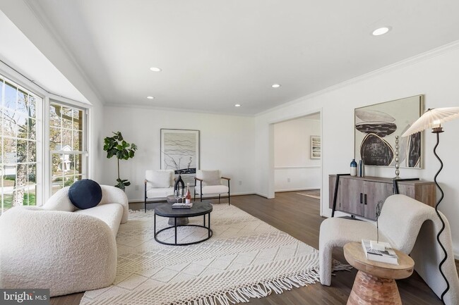 Building Photo - 9312 Sprinklewood Ln