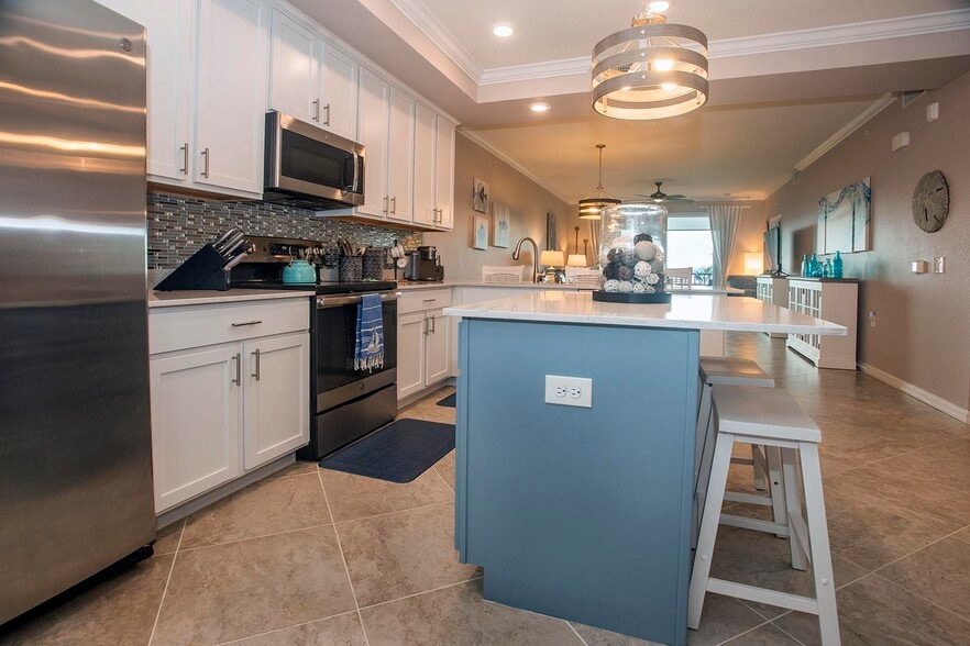 Building Photo - 1010 Tidewater Shores Loop