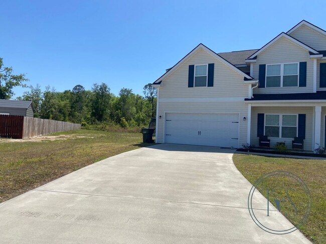 Building Photo - SPRING MOVE-IN SPECIAL AND RATE DROP ALERT...