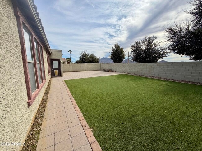 Building Photo - 4243 E Gleneagle Dr