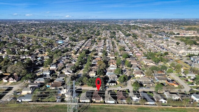 Building Photo - 10011 Berry Limb Dr