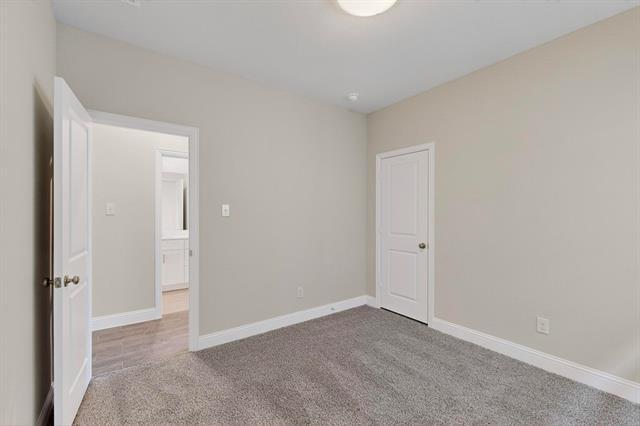 Building Photo - 733 Fencerow Trl