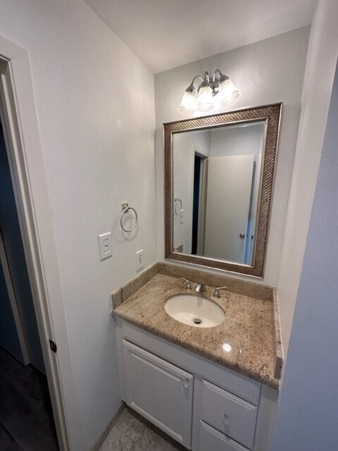 Building Photo - 12800 Briar Forest Dr