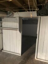 Building Photo - 3422 Daisy Ave