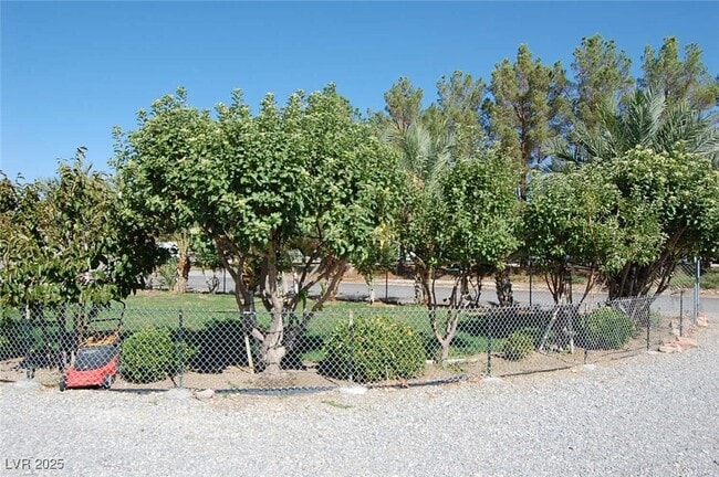 Building Photo - 3641 W Windsong Ln