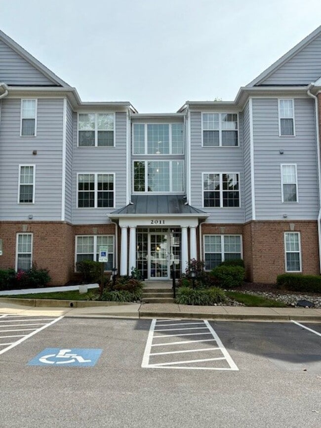 Building Photo - 1st Floor Annapolis 3 bed / 2 bath Condo