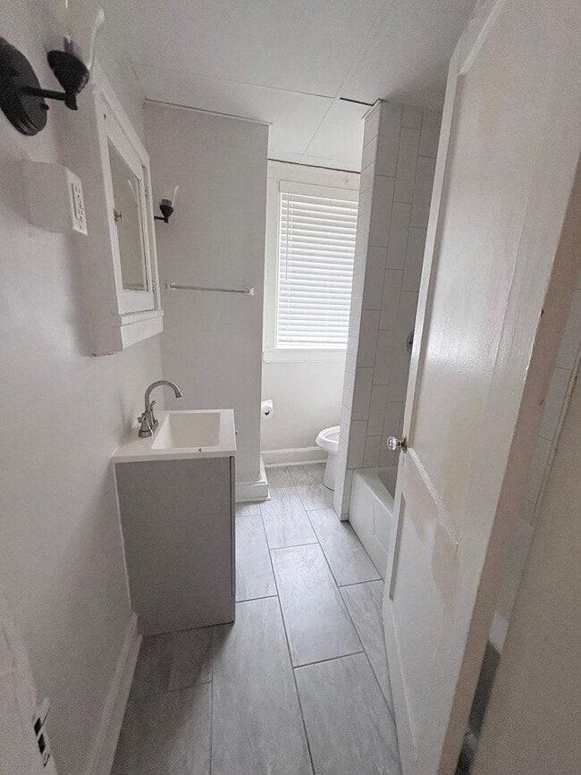 Interior Photo - 8th Street Apartments