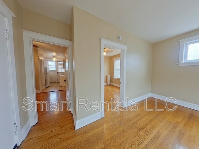 Building Photo - 1008 Tamm Ave