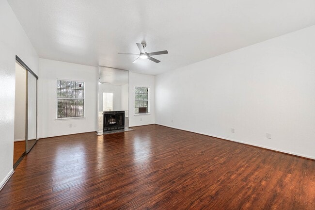 Building Photo - 6000 Reims Rd