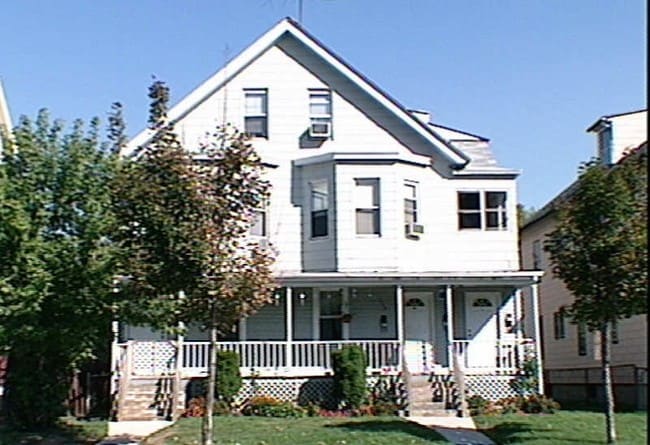 Building Photo - 208-210 Franklin Ave
