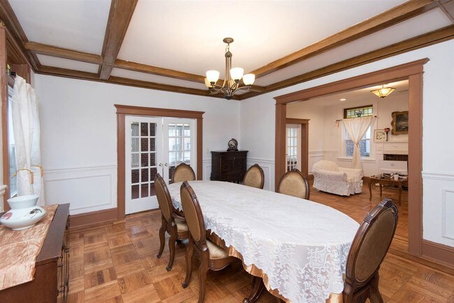 Building Photo - 1012 Palisade Ave