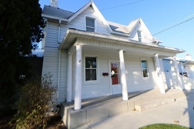 Building Photo - Conveniently Located HOUSE in Spanish Fork!