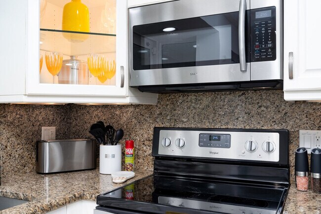 Building Photo - 149 Beachcomber St