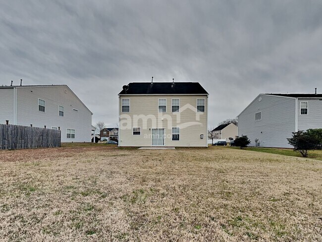 Building Photo - 5 Silverbrook Ct