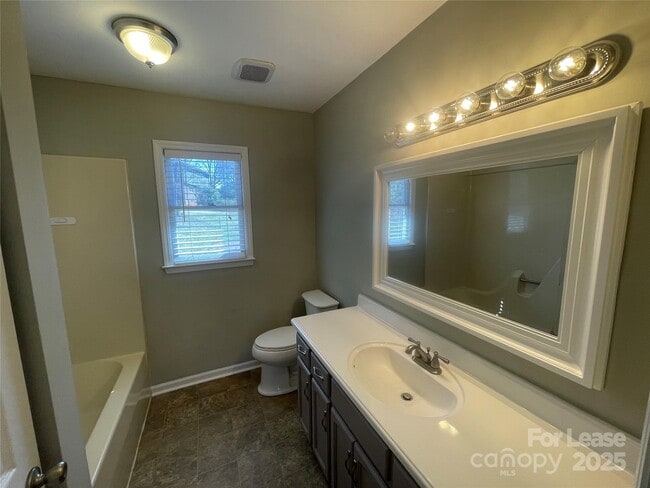 Building Photo - 6160 Timberlane Terrace